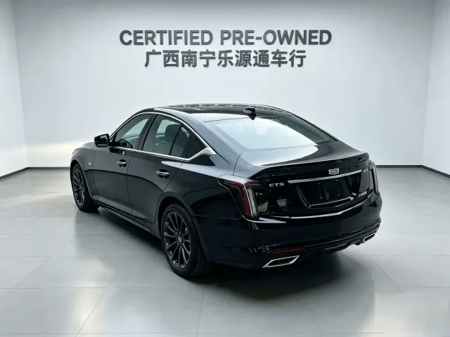 Cadillac CT5 — Фото автомобиля 3