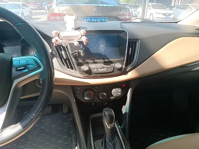 Chevrolet Monza — Фото автомобиля 12