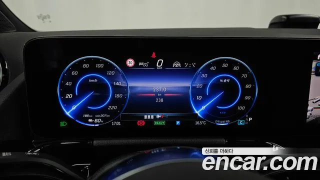 Mercedes-Benz EQA H243 — Фото автомобиля 11