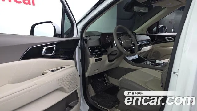 Kia Canival — Фото автомобиля 7