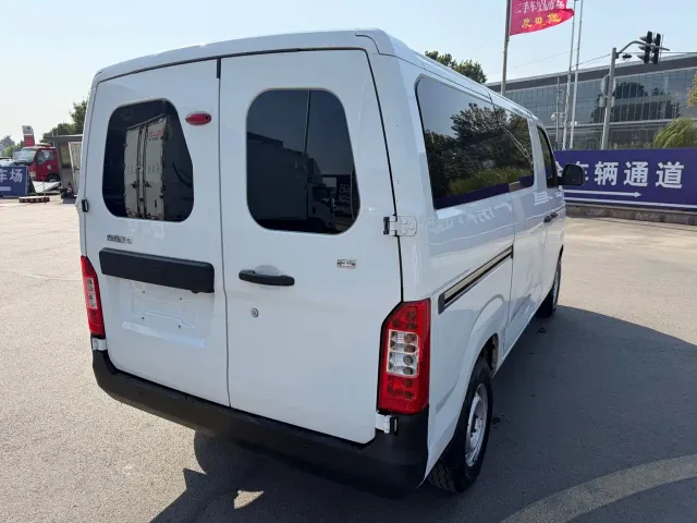 Karry Jiangtun E5 — Фото автомобиля 5
