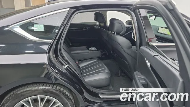Genesis G80 RG3 — Фото автомобиля 11