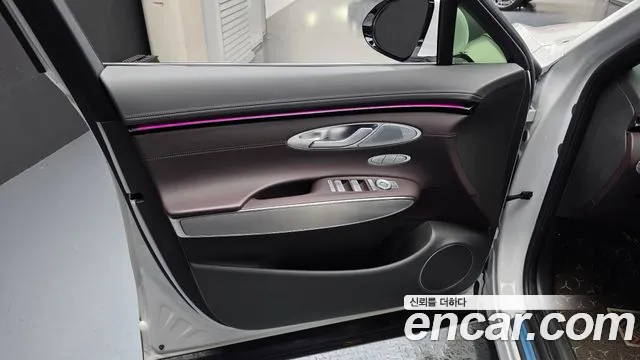 Genesis GV70 — Фото автомобиля 13