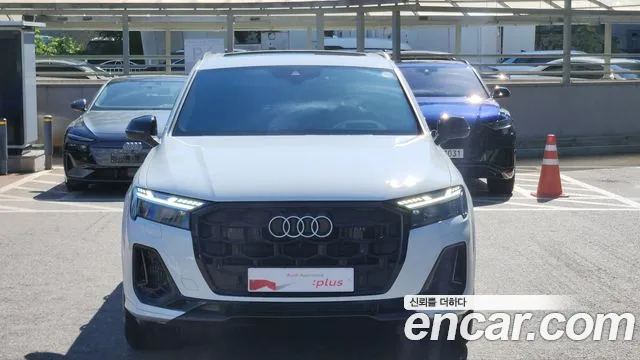 Audi Q7 4M — Фото автомобиля 3