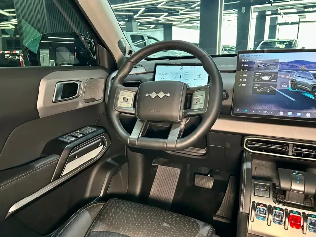 BYD FangChengBao Titanium 3 — Фото автомобиля 27