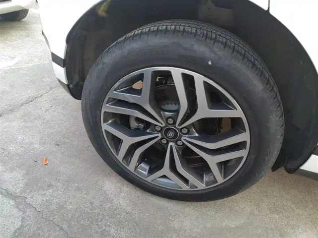 Land Rover Range Rover Evoque — Фото автомобиля 25