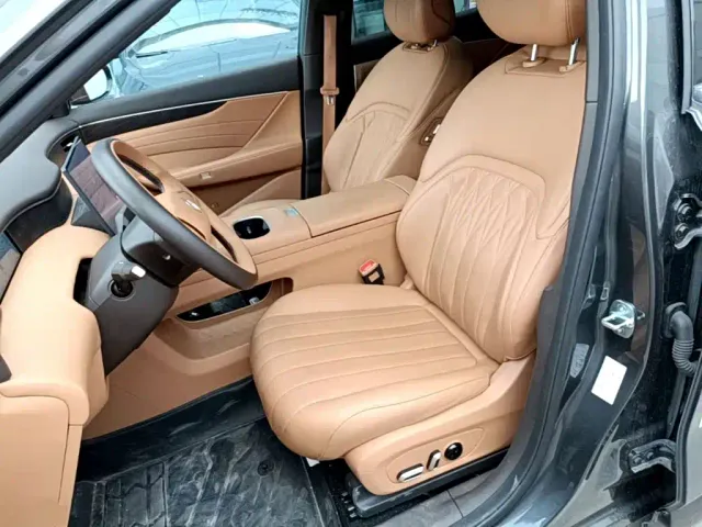 Dongfeng Aeolus L8 — Фото автомобиля 14