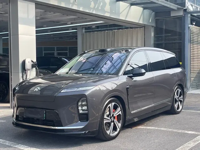 Фотография автомобиля — Nio ES8