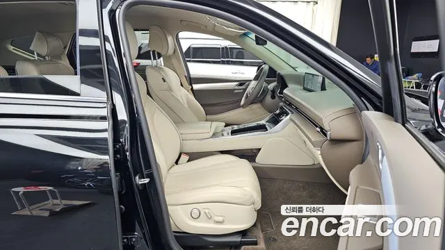 Genesis GV80 — Фото автомобиля 11