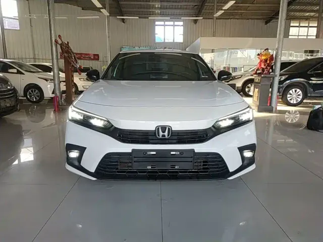 Honda Civic — Фото автомобиля 2