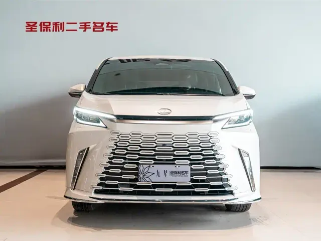 Lexus LM — Фото автомобиля 2
