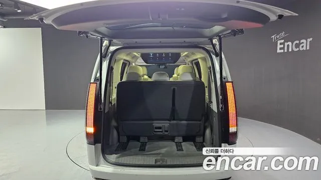 Hyundai Staria — Фото автомобиля 20