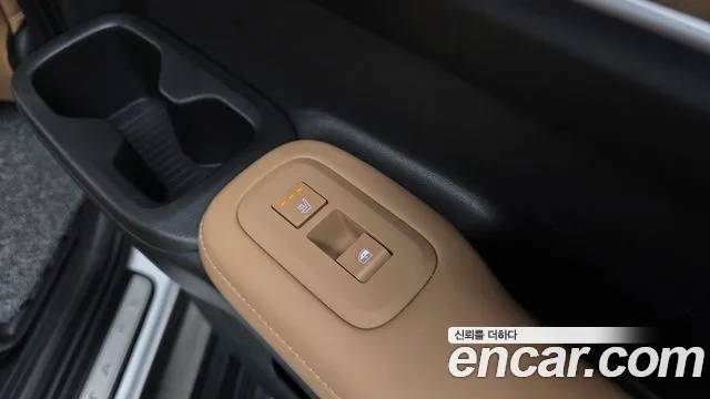 Hyundai Santa Fe MX5 — Фото автомобиля 18