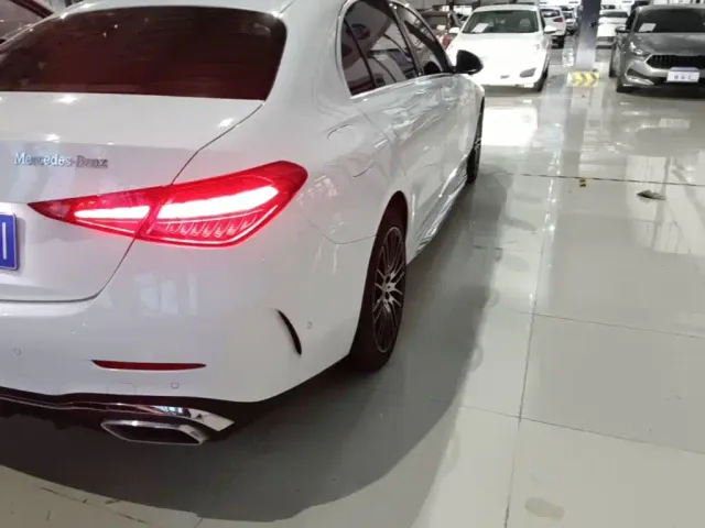 Mercedes-Benz C-Class — Фото автомобиля 7