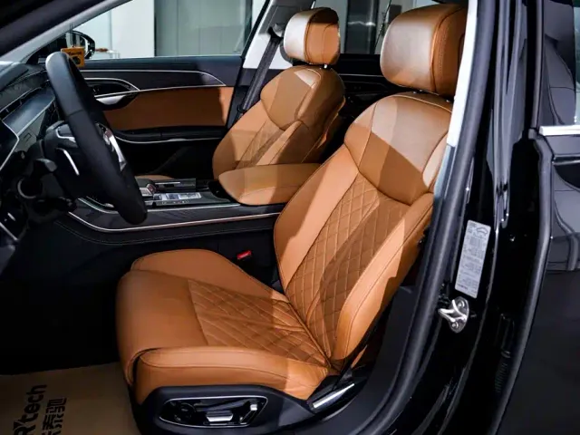 Audi A8 — Фото автомобиля 18