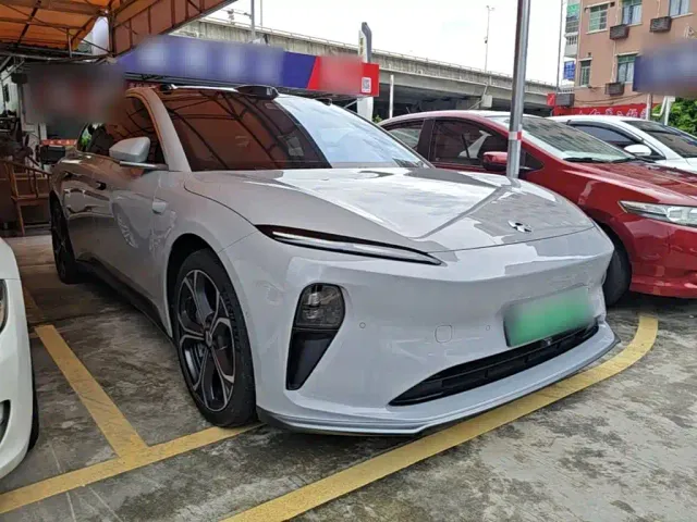 Nio ET5 Touring — Фото автомобиля 3