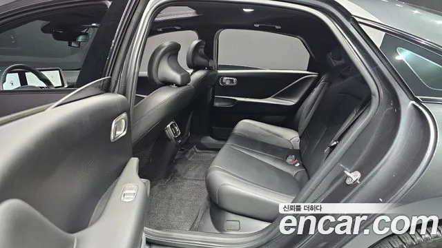 Hyundai Ioniq 6 — Фото автомобиля 18