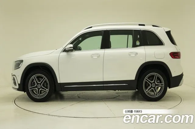Mercedes-Benz GLB-Class — Фото автомобиля 18