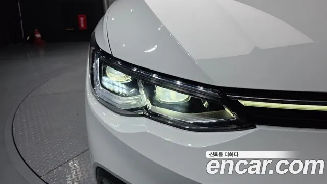 Volkswagen Golf Golf 8 поколение 2.0 TDI Prestige — Фото автомобиля 19