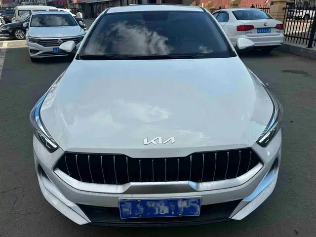 Kia K3 — Фото автомобиля 2