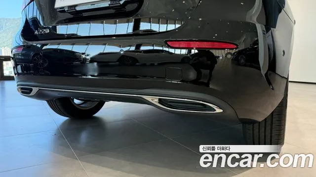Mercedes-Benz A-Class W177 — Фото автомобиля 11