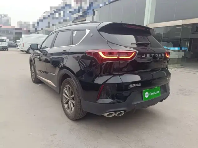 Jetour X70 — Фото автомобиля 4