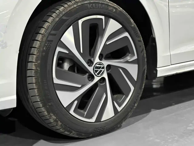 Volkswagen Bora — Фото автомобиля 22