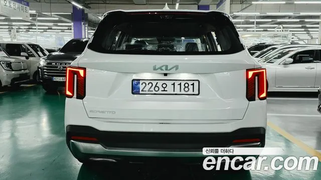 Kia Sorento — Фото автомобиля 4
