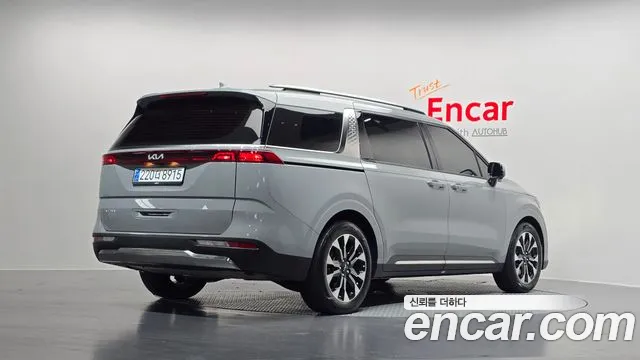 Kia Canival Carnival 4 поколение 7 мест Outdoor — Фото автомобиля 2