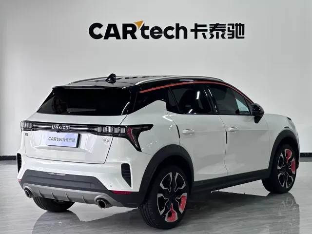 Lynk & Co Lynk & Co 06 2020 1.5T Halo — Фото автомобиля 7