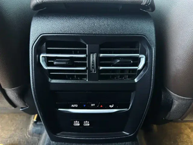 BMW 3 Series — Фото автомобиля 13