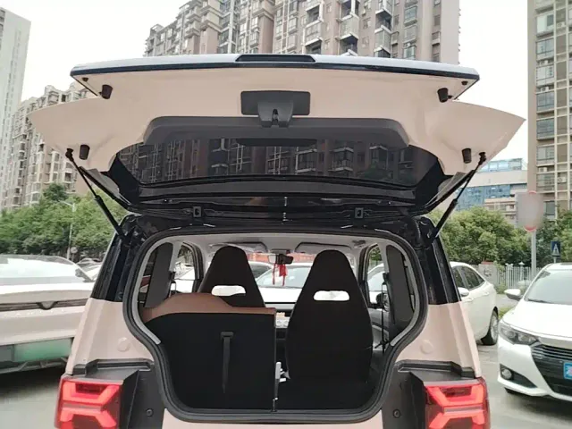 Wuling Hongguang Mini EV — Фото автомобиля 18