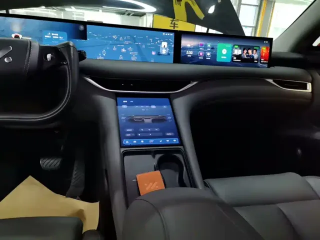 IM Motors LS6 — Фото автомобиля 12