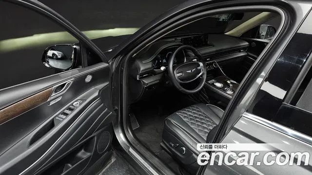 Genesis GV80 2.5T Бензин AWD — Фото автомобиля 9