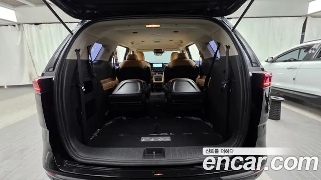 Kia Canival Carnival 4 поколение Бензин 9 мест Prestige — Фото автомобиля 19