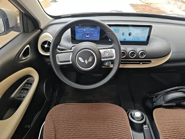 Wuling Bingo — Фото автомобиля 10