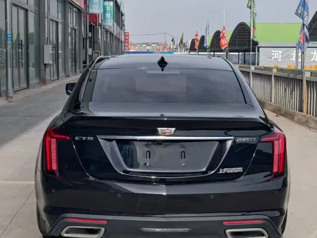 Cadillac CT5 — Фото автомобиля 5