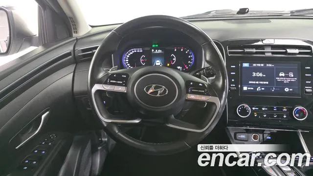 Hyundai Tucson Tucson (NX4) Дизель 2.0 2WD — Фото автомобиля 13