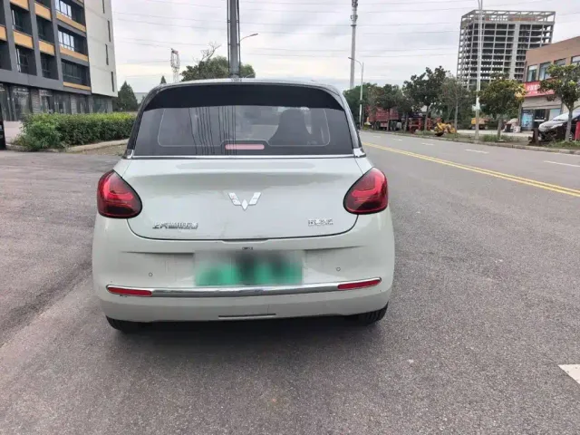 Wuling Bingo — Фото автомобиля 12