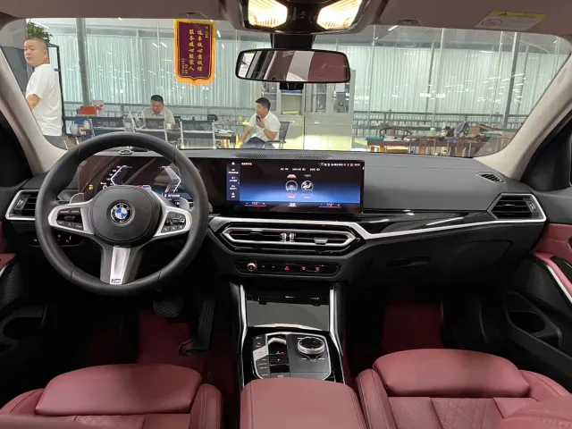 BMW 3 Series — Фото автомобиля 6