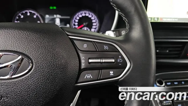 Hyundai Santafe Новый Santa Fe Дизель 2.2 2WD — Фото автомобиля 15