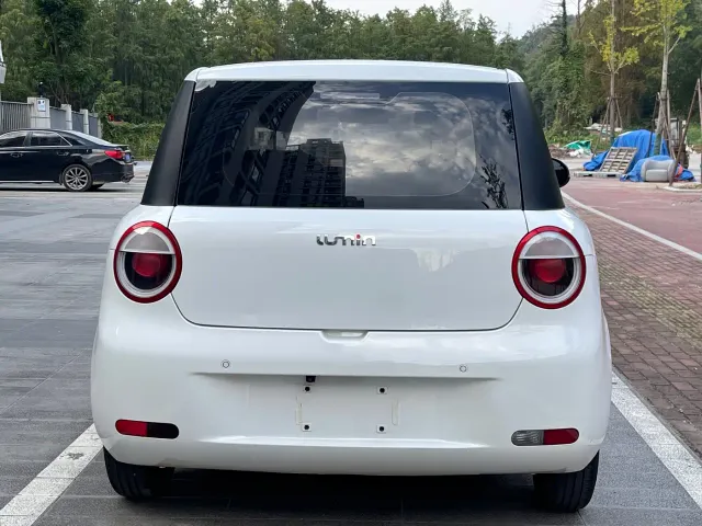 Changan Lumin — Фото автомобиля 5