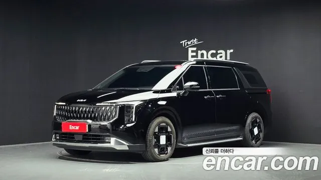 Фотография автомобиля — Kia Carnival 4th Gen