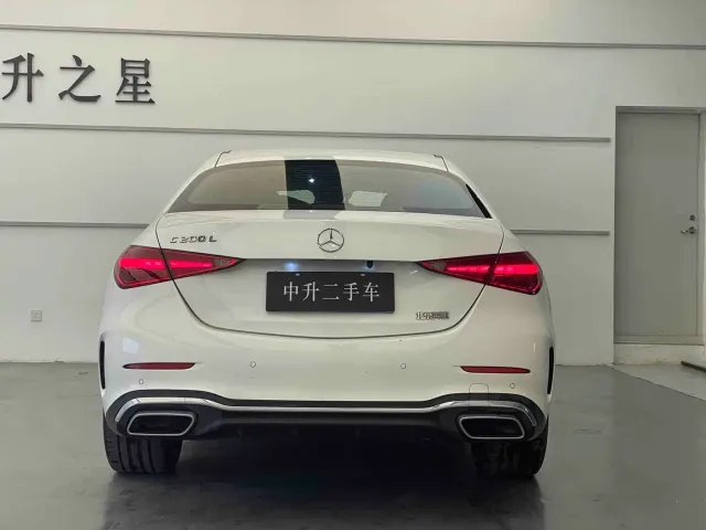 Mercedes-Benz C-Class — Фото автомобиля 3