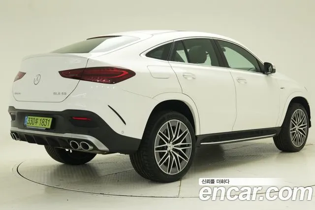 Mercedes-Benz GLE-Class — Фото автомобиля 2