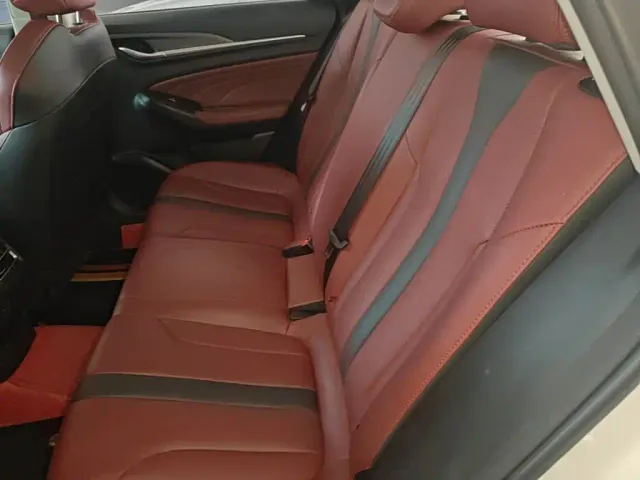 Changan Eado — Фото автомобиля 16