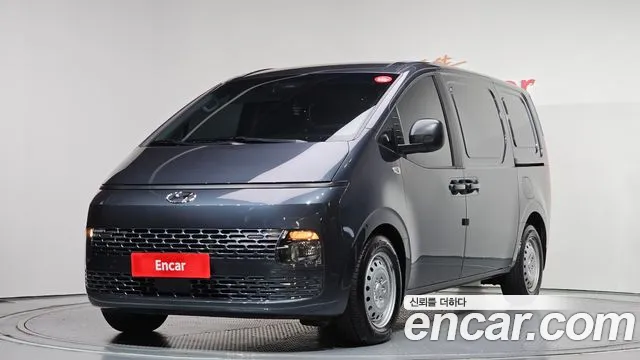 Фотография автомобиля — Hyundai Staria