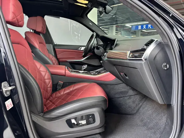 BMW X5 — Фото автомобиля 4