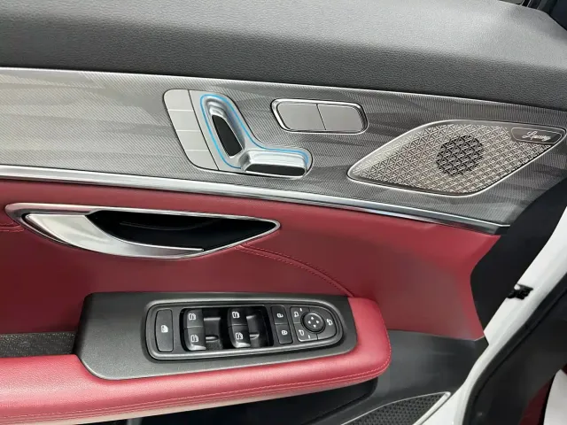 Jetour Jetour X70 PLUS 2023 1.5T DCT Warrior PLUS 5-seater — Фото автомобиля 9