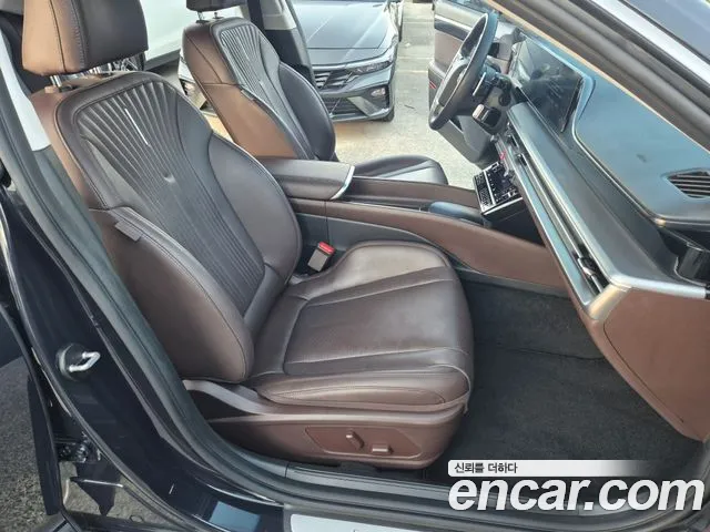 Hyundai Grandeur GN7 — Фото автомобиля 12